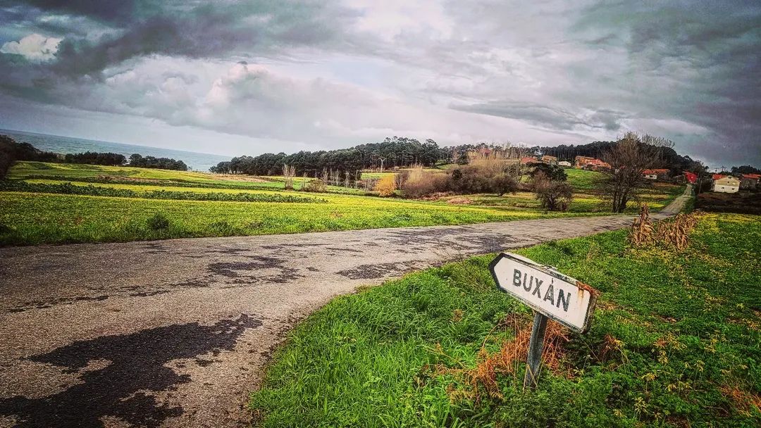Cartel de la carretera de Buxán